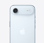 iPhone Air، الجزء الخلفي الخارجي، لون أزرق سماوي، نظام كاميرا Fusion رئيسية في المنصة العلوية